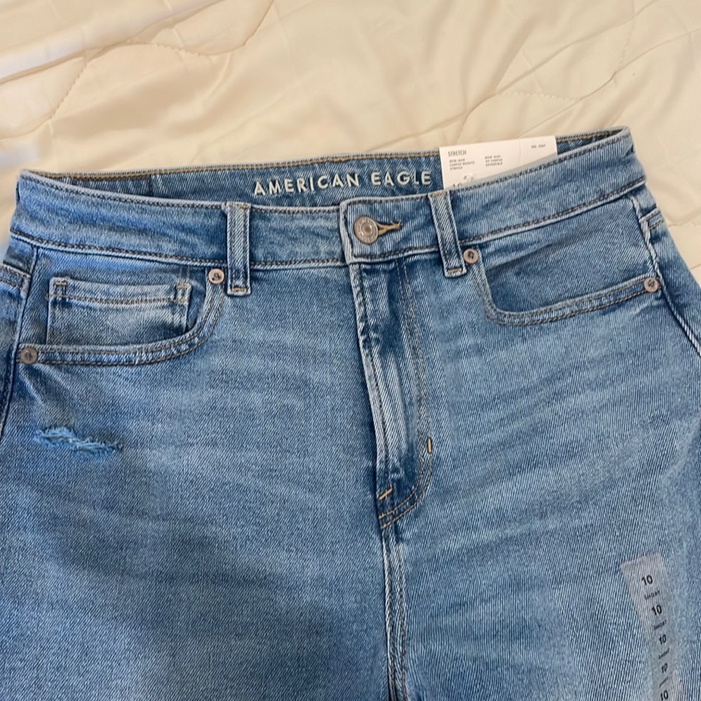 American Eagle Mom jeans